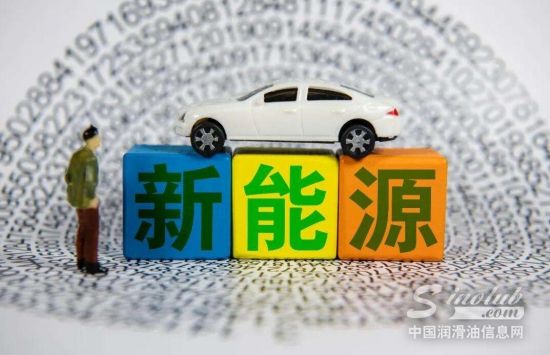 “雙碳”政策加碼 新能源汽車(chē)替代燃油車(chē)消